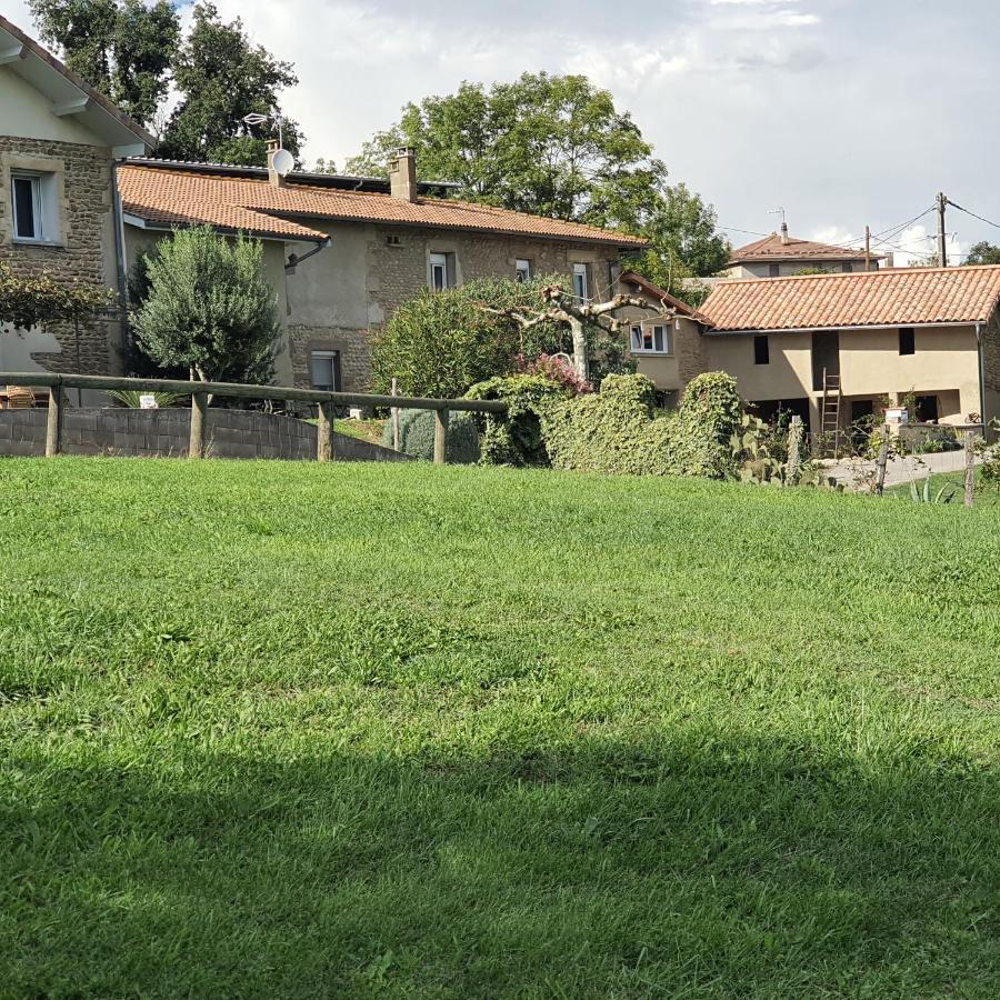 Вилла Les Figuets Chateauneuf-de-Galaure Экстерьер фото